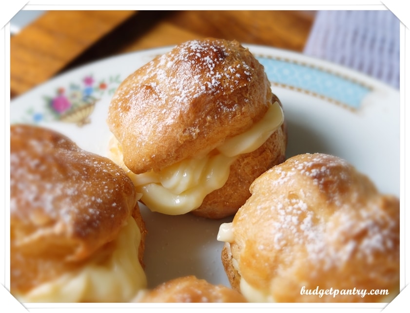 Custard Cream Puffs