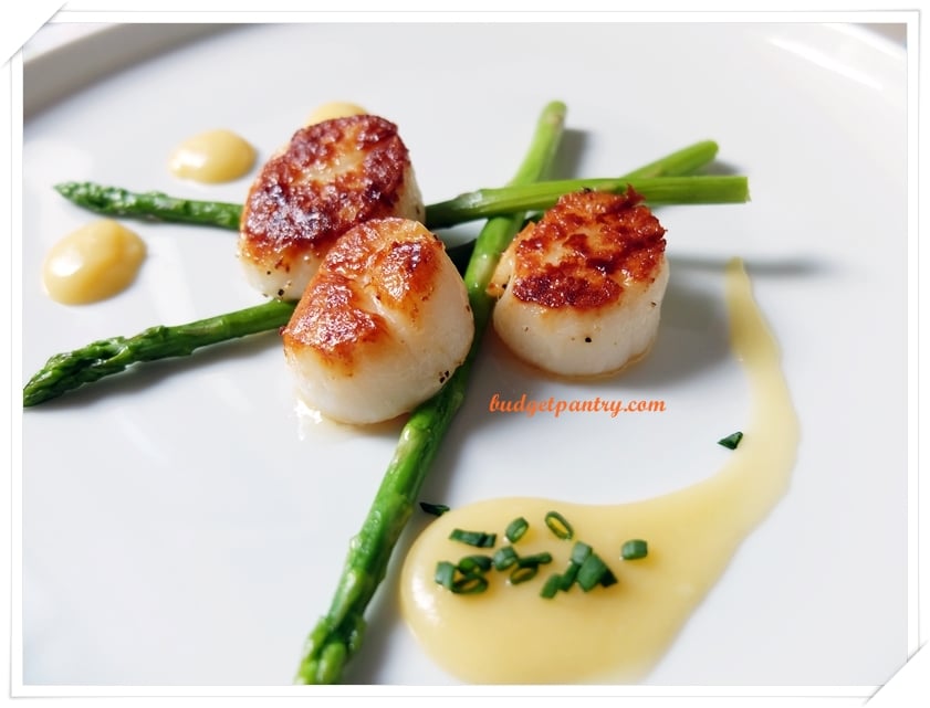 Sept 13- Seared Scallops with hollandaise 4