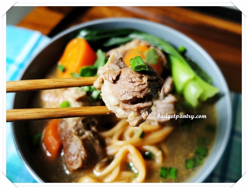 https://www.budgetpantry.com/wp-content/uploads/2014/12/Stewed-Pork-Noodle-Soup-3.jpg