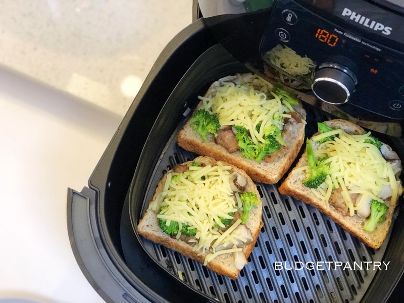 5 reasons why I love the new Philips Airfryer XXL Budgetpantry Singapore Mummy Blog on Food Recipe Baby